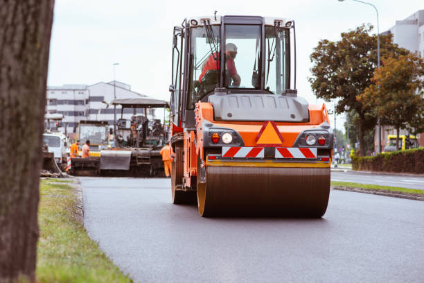Best Commercial Driveway Pavers  in Willowick, OH